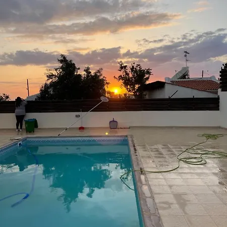 Villa 2-bedroom With Private Pool In Paphos *